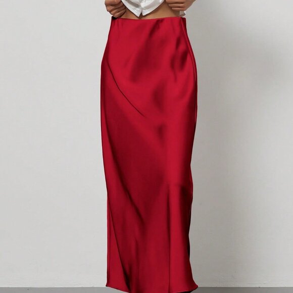 Red Casual Women's Elastic Satin Finish Maxi Skirt - Picture 8 of 8
